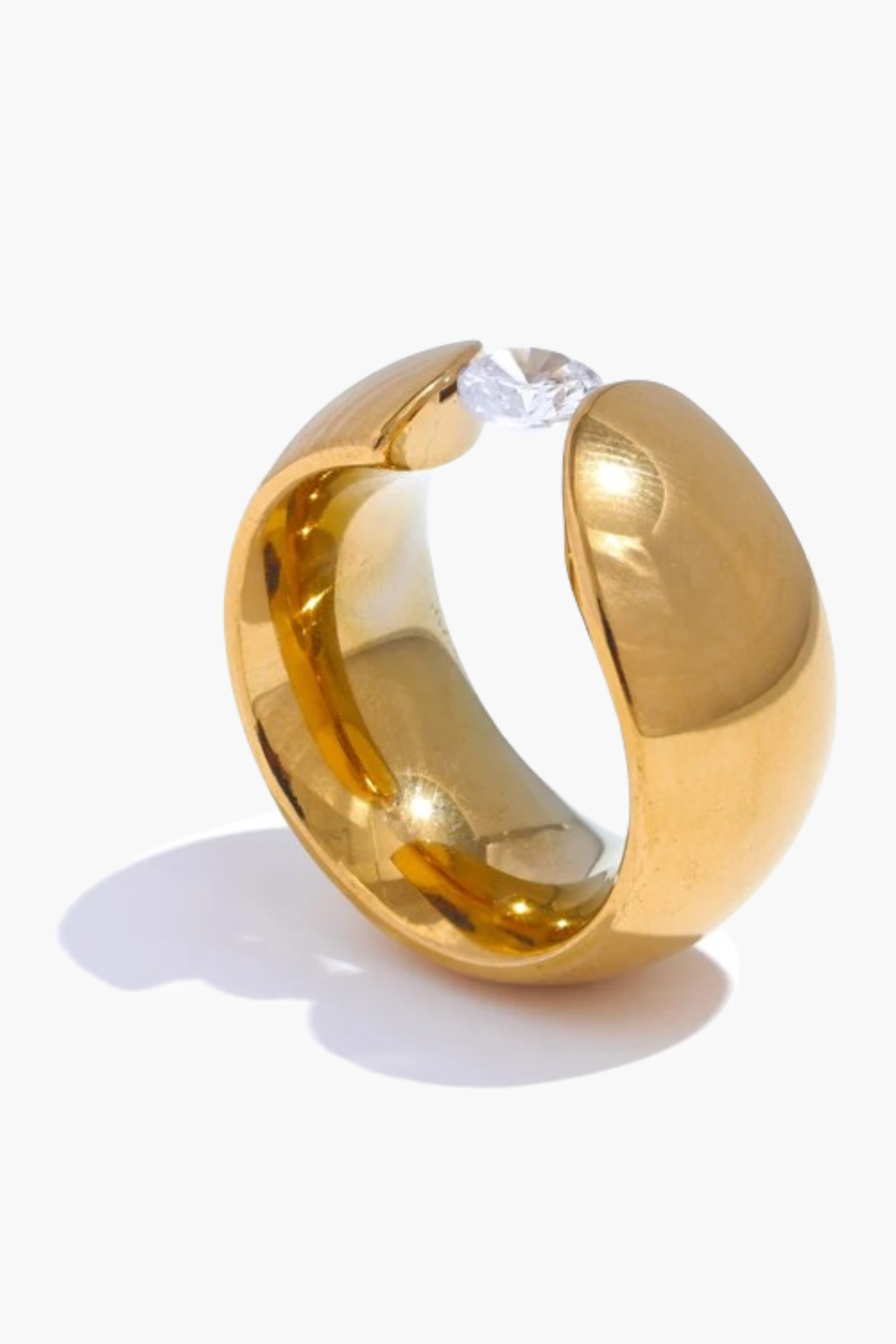 Anel Largo com Zircônia Cúbica Banhado Ouro