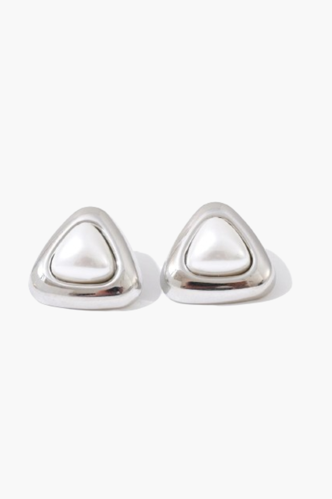 Brincos Triangulares com Pérola