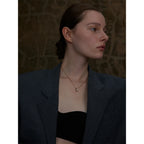 Collar con Colgante Cuadrado de Piedra Blanca