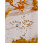 Brazalete Abierto con Flor de Circones