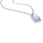 Collar con Colgante Cuadrado de Piedra Blanca