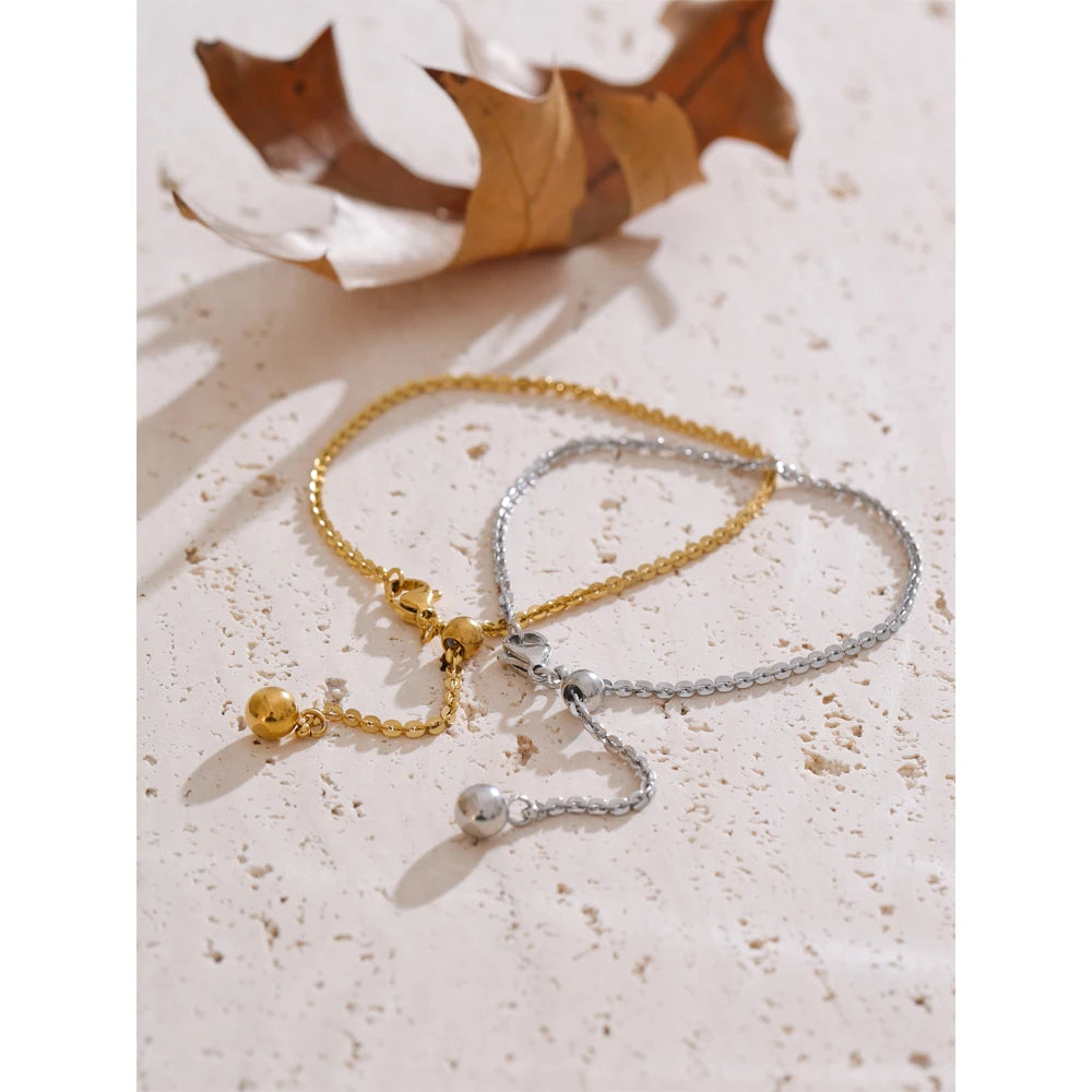 Pulsera Ajustable de Cadena con Esfera Colgante
